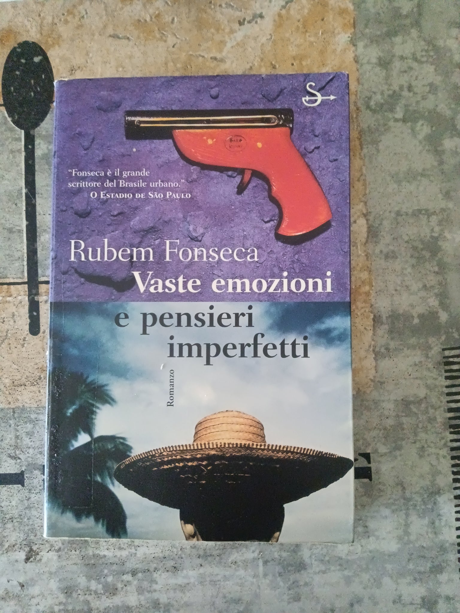 Vaste emozioni e pensieri imperfetti | Rubem Fonseca