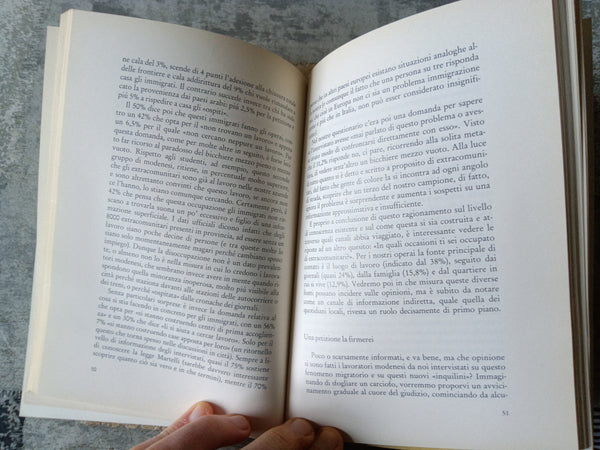 Premesso che non sono razzista. L’opinione di 1000 modenesi sull’immigrazione extracomunitaria | Roberto Franchini; Dario Guidi