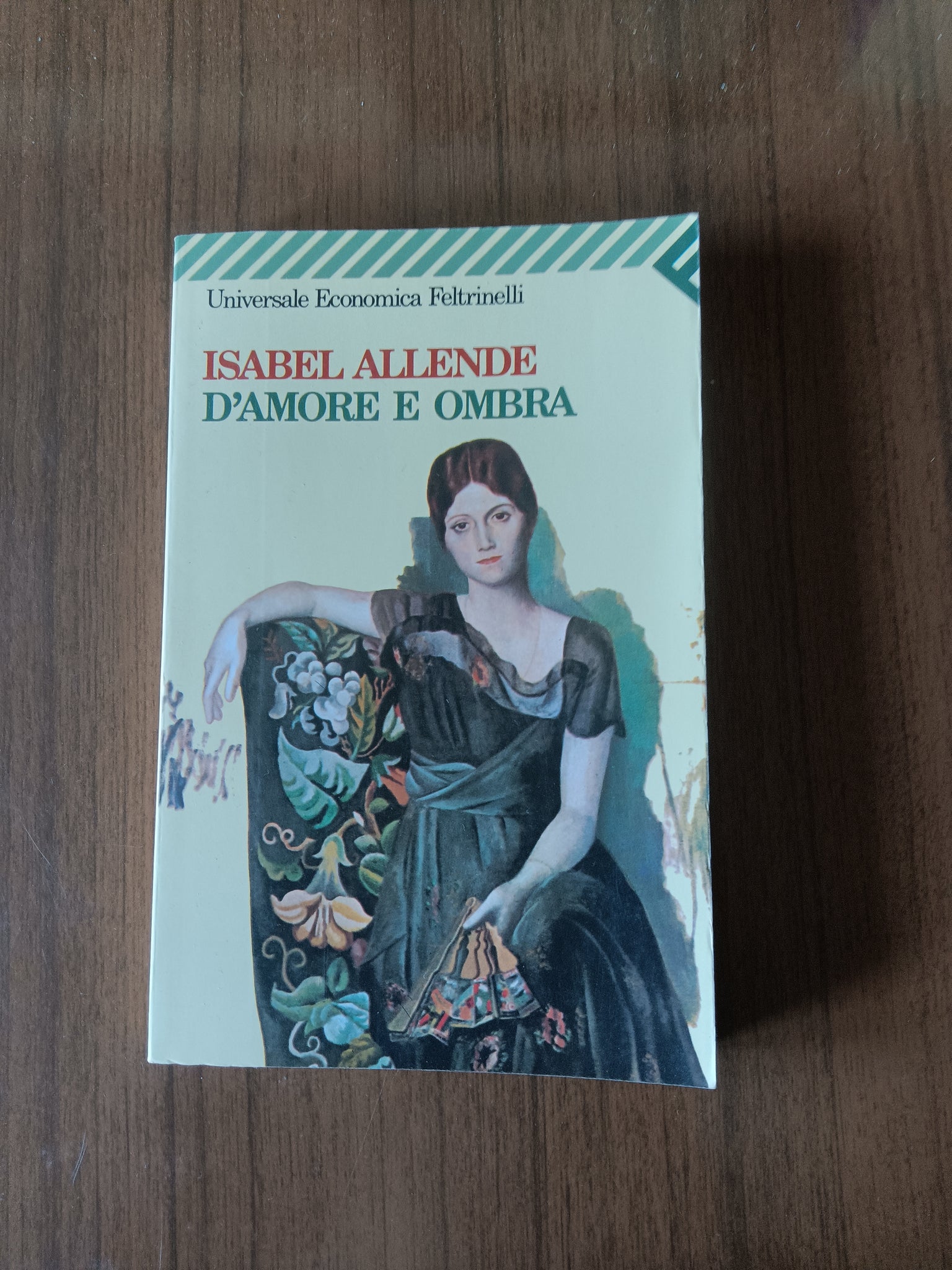 D’amore e ombra | Isabel Allende - Feltrinelli