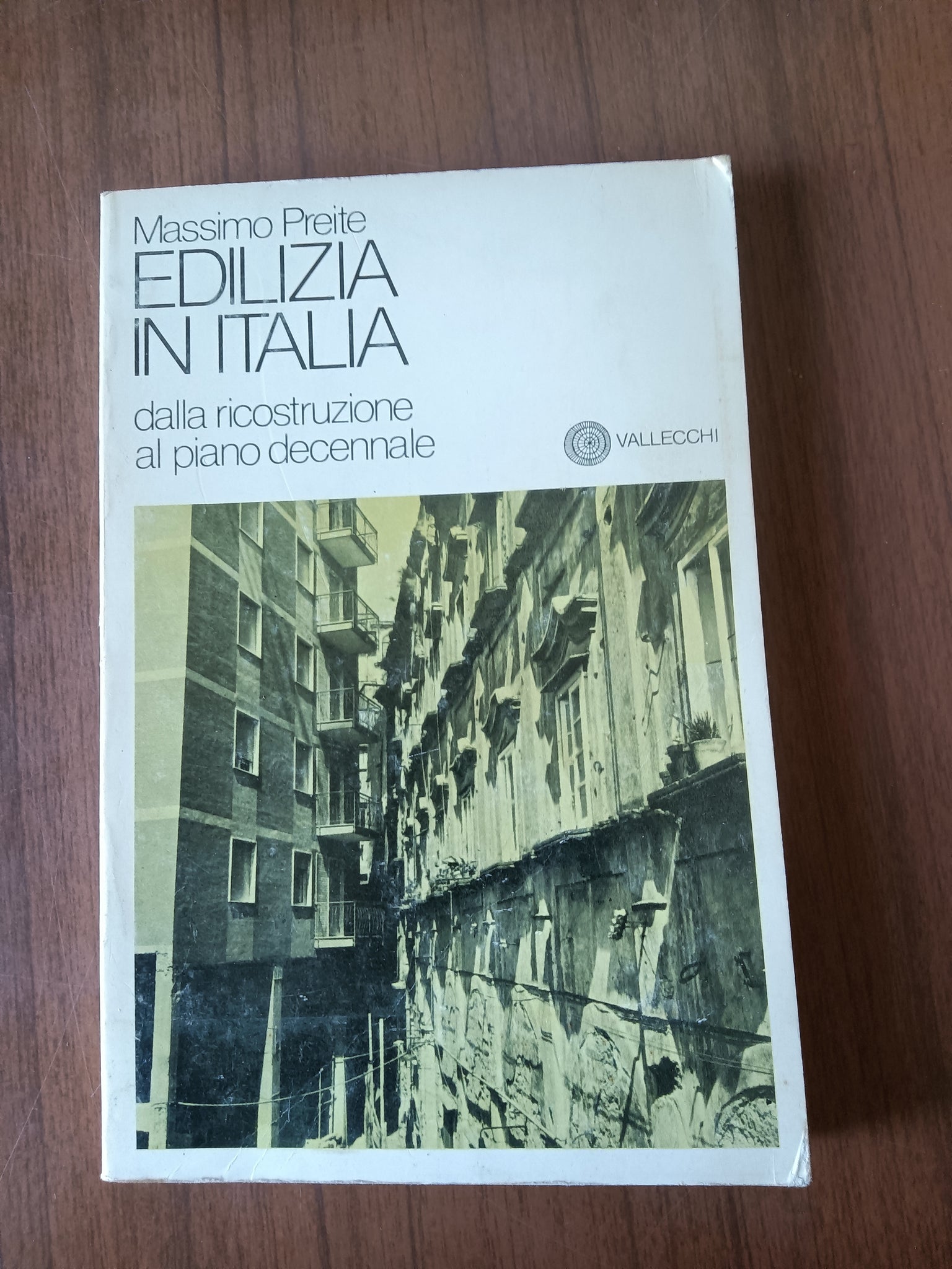 L’edilizia in Italia dalla ricostruzione al piano decennale | Massimo Preite