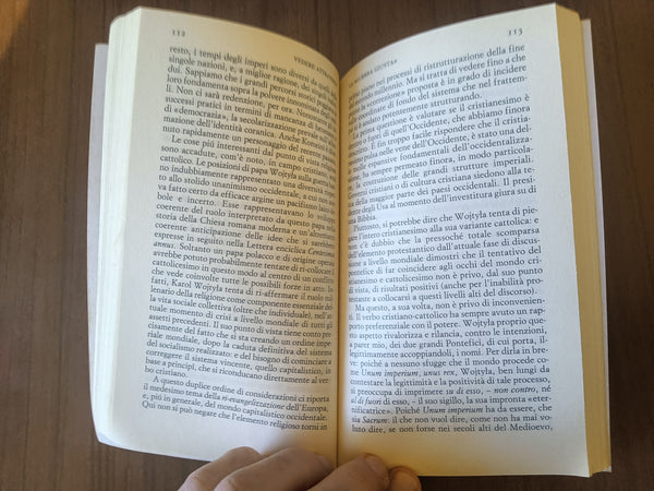 La guerra. Sulle forme attuali della convivenza umana | Alberto Asor Rosa - Einaudi