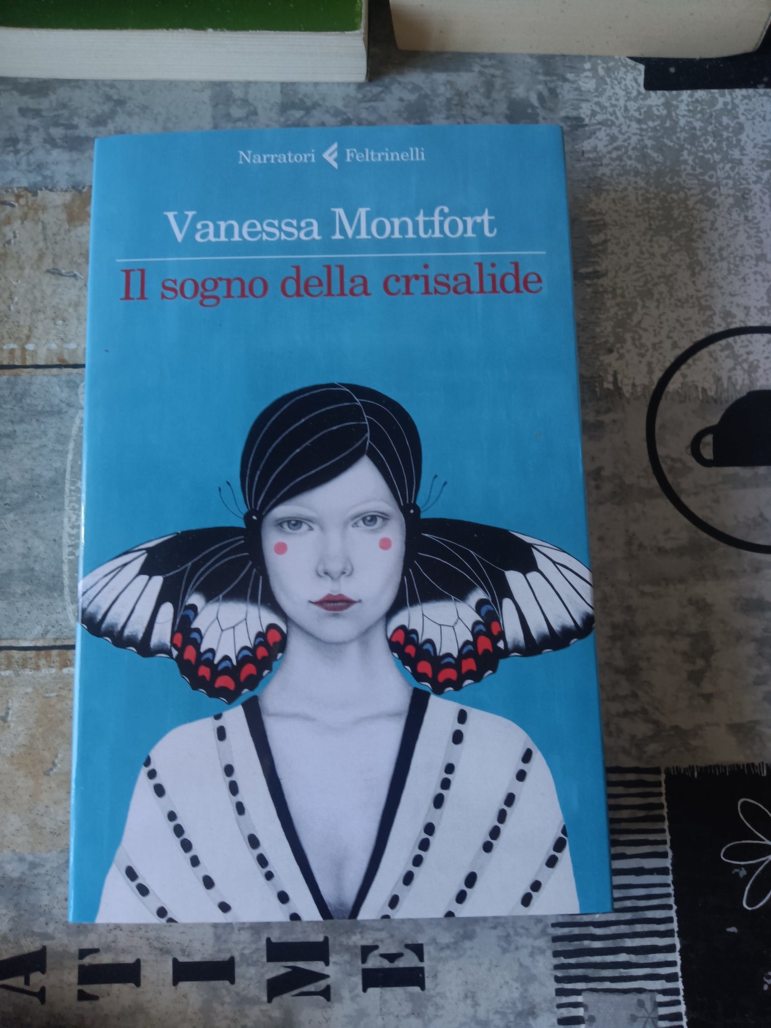 Il sogno della crisalide | Vanessa montfort - Feltrinelli